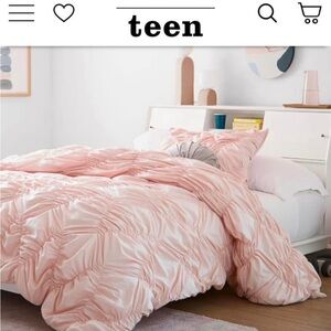 Pottery Barn Teen Whimsical Waves twin comforter and sham